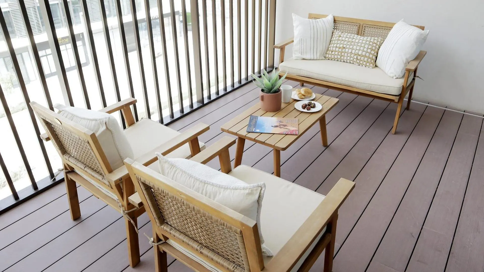 Airstay - City Walk - Luxurious 2Br Plus Guest Room - Monthly Offer Available Dubai Apartment