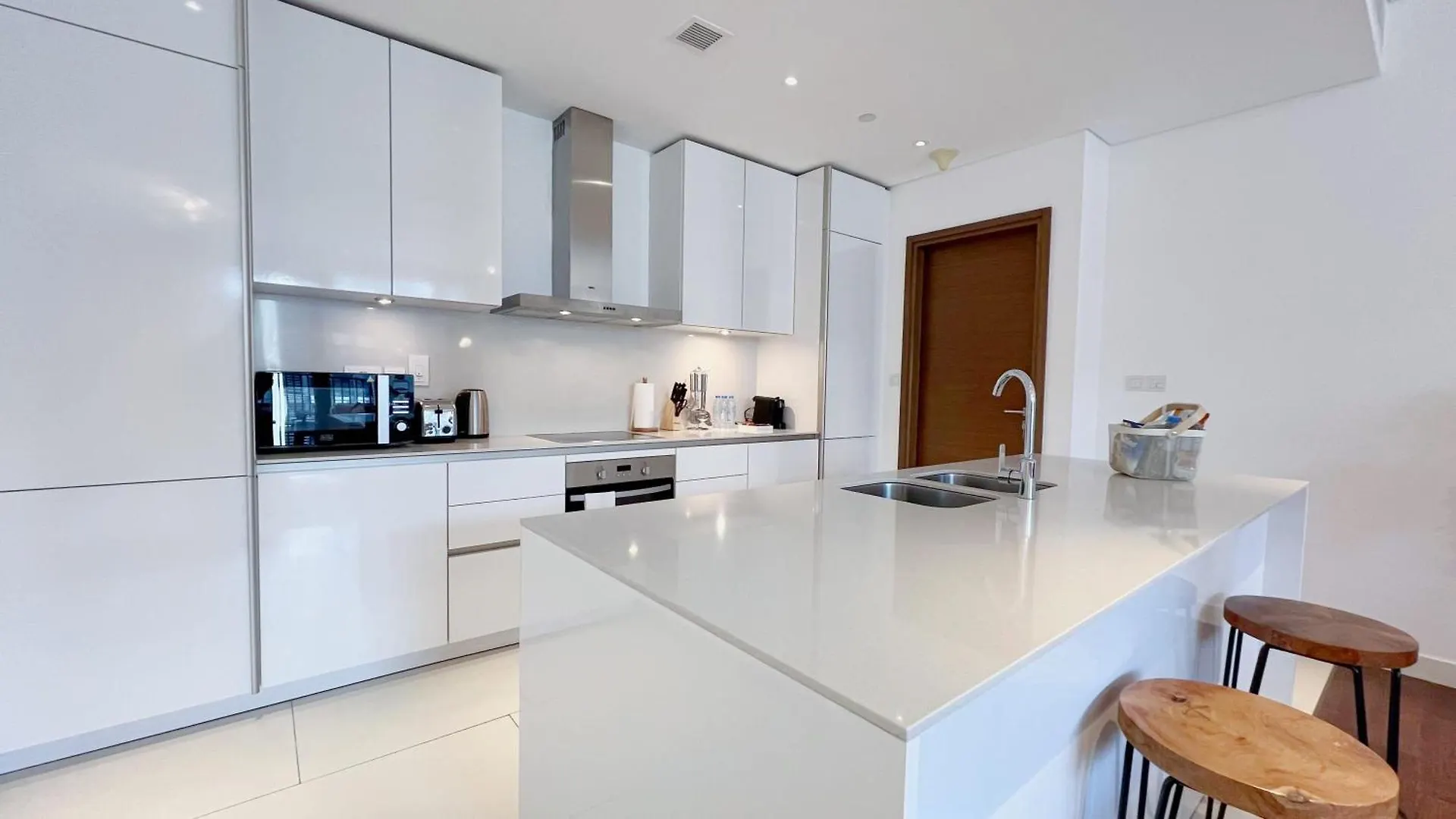 Airstay - City Walk - Luxurious 2Br Plus Guest Room - Monthly Offer Available Dubai Apartment